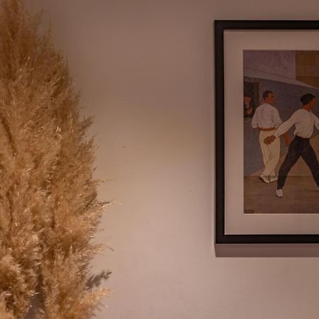 L'Envoutement Provencal Au Coeur De L'Ecusson - Une Nuit A Nimes Bagian luar foto